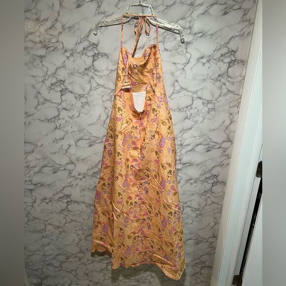 Charlie Holiday Maple printed maxi dress in paisley - Picture 9 of 12